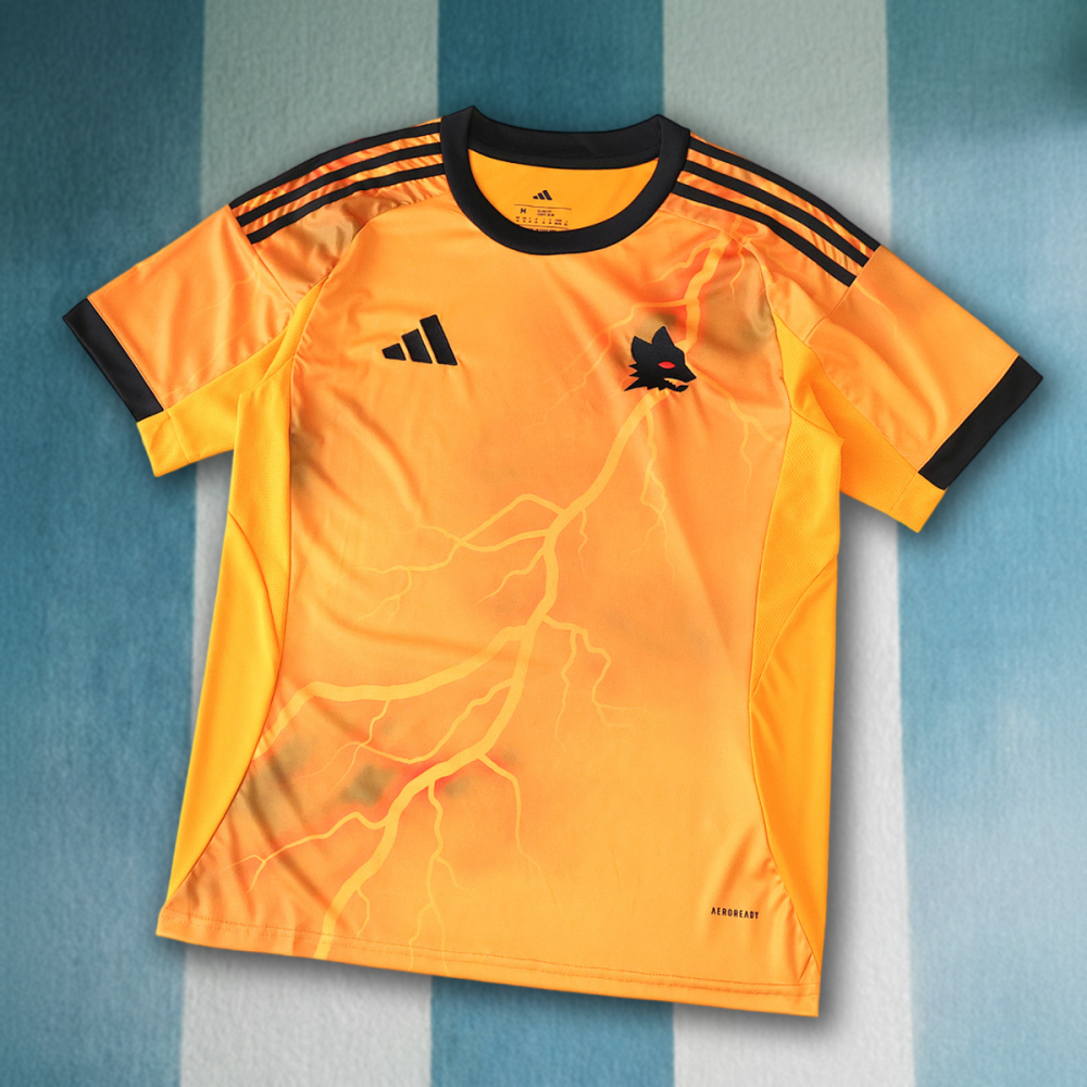 25/26 season A.S. Roma away Fan version