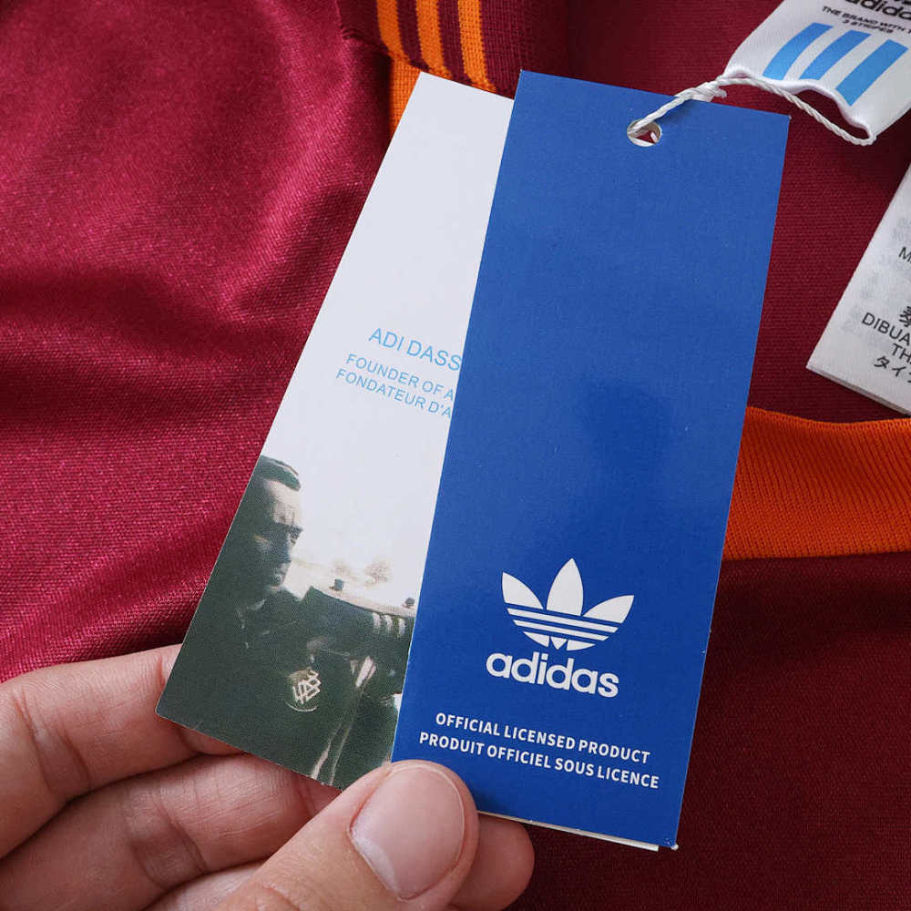 9293 season A.S. Roma home retro Fan version