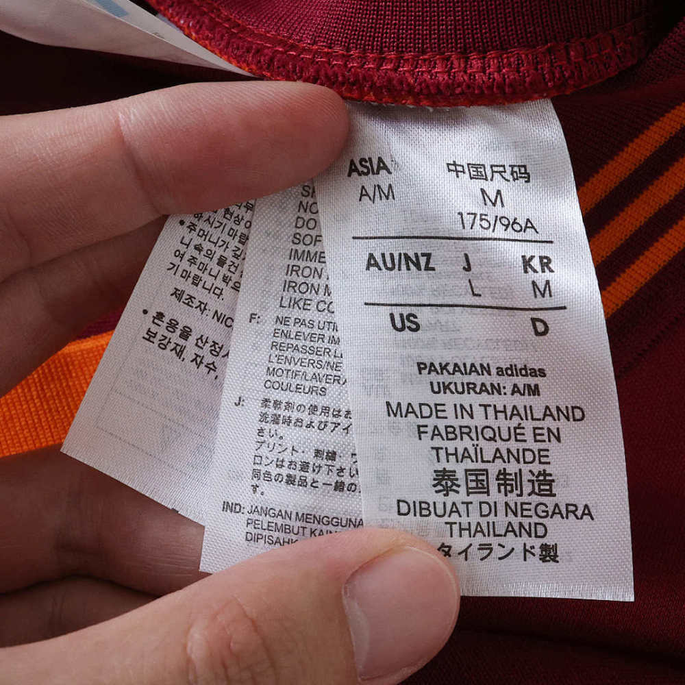 9293 season A.S. Roma home retro Fan version