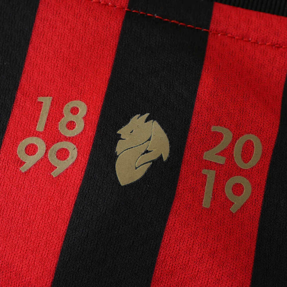 A.C. Milan 120th Anniversary Edition retro Fan version