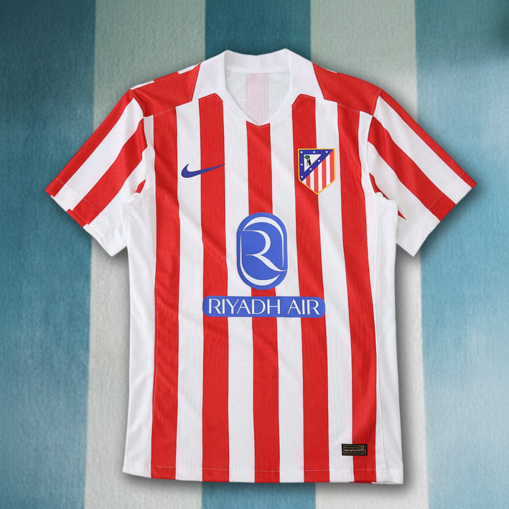2526 season Club Atlético de Madrid home Player version