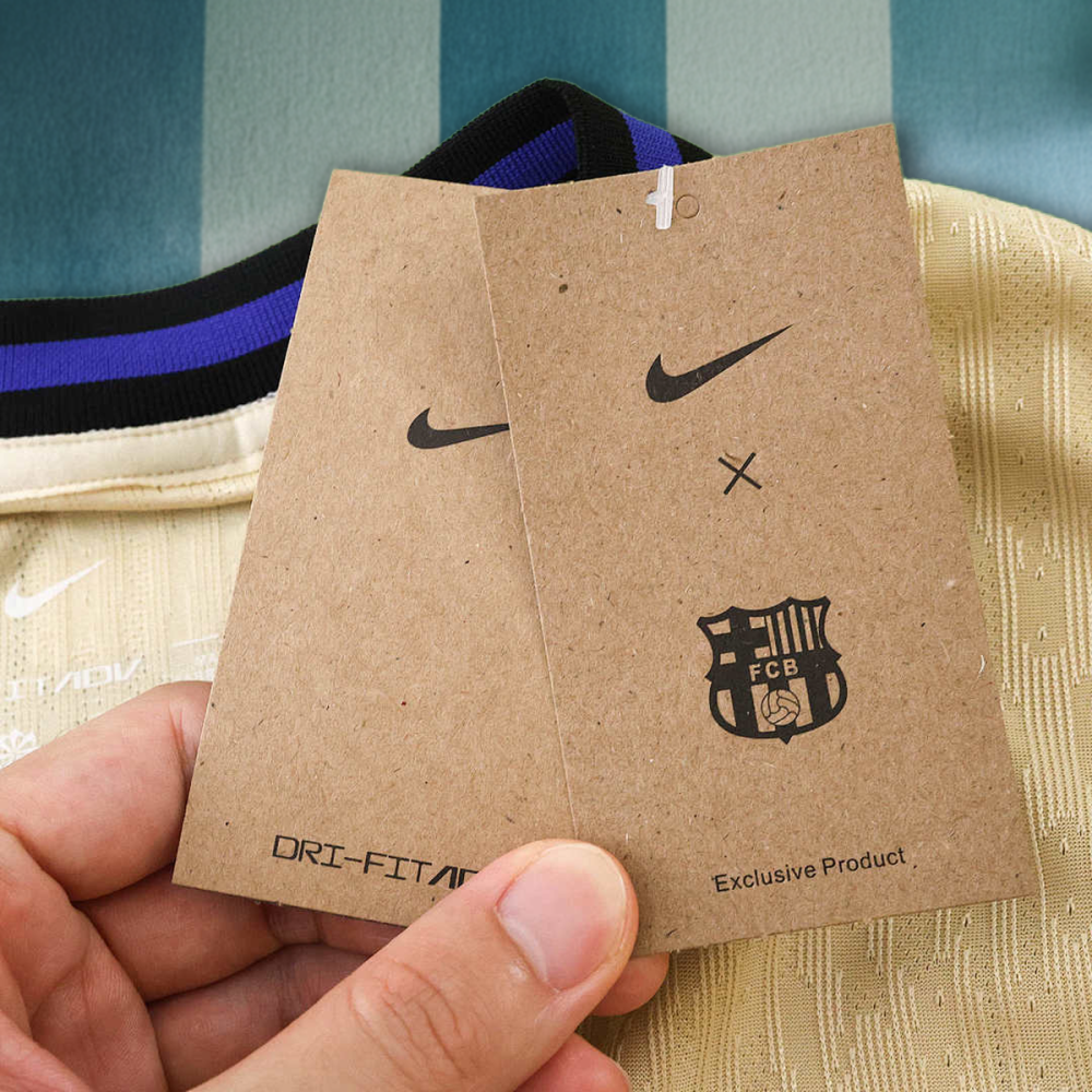 2526 season FC Barcelona ∕ Barça away Player version