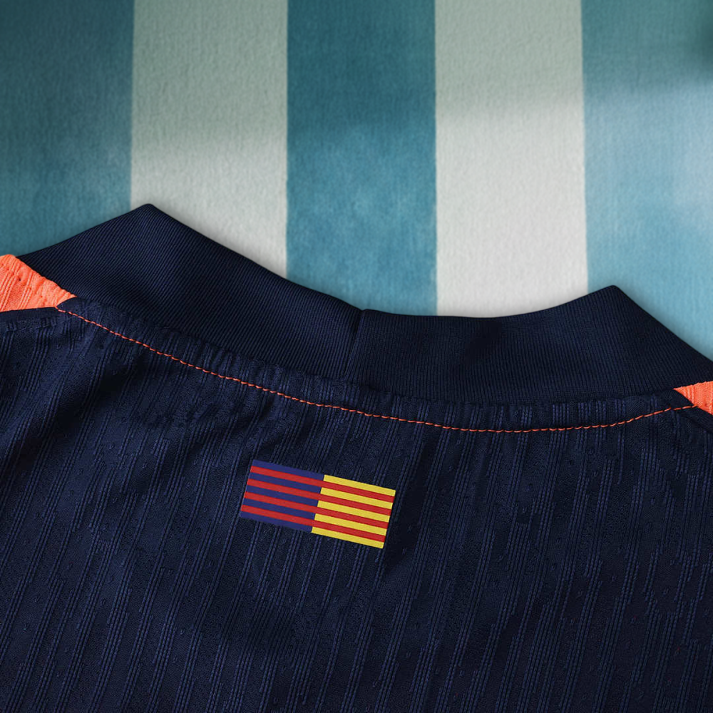 2526 Season  FC Barcelona ∕ Barça Third Player version