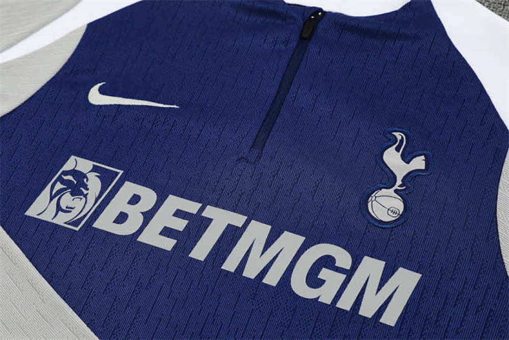 25/26 season Tottenham Hotspur F.C. Half zip training suit set