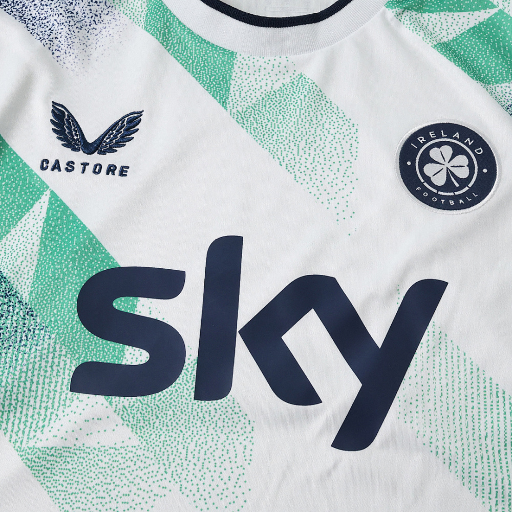 2026 FIFA World Cup Ireland away Kids kit