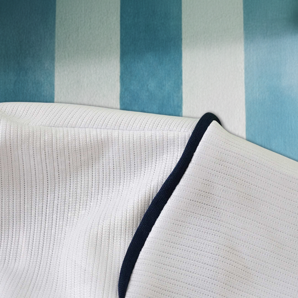 2026 FIFA World Cup England home Kids kit