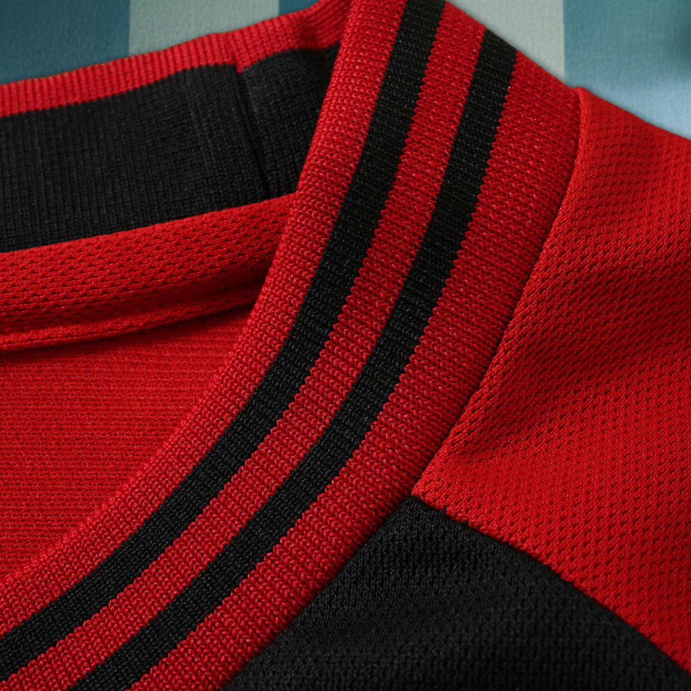 9394 season Liverpool F.C. retro Long sleeved Fan version