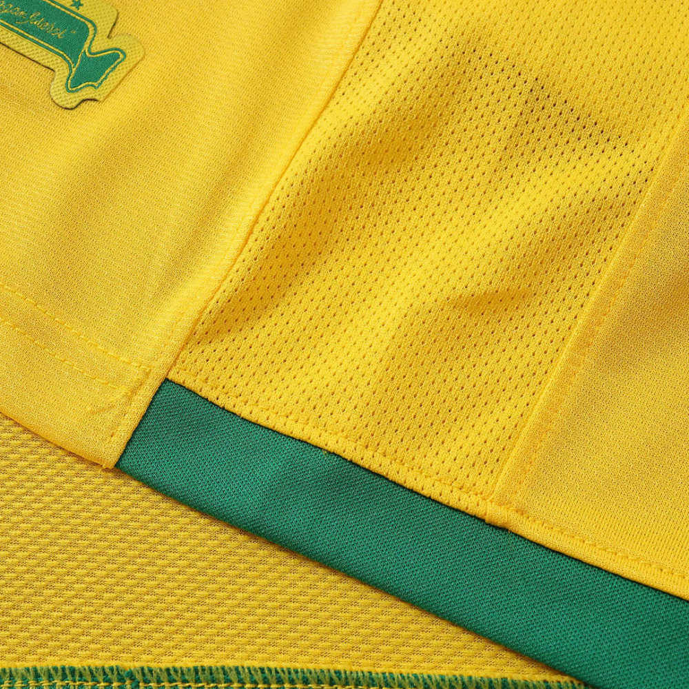 2006 season Brazil home Long sleeved retro Fan version