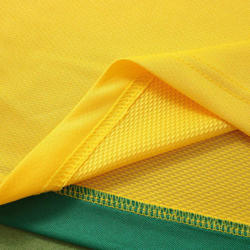2006 season Brazil home Long sleeved retro Fan version