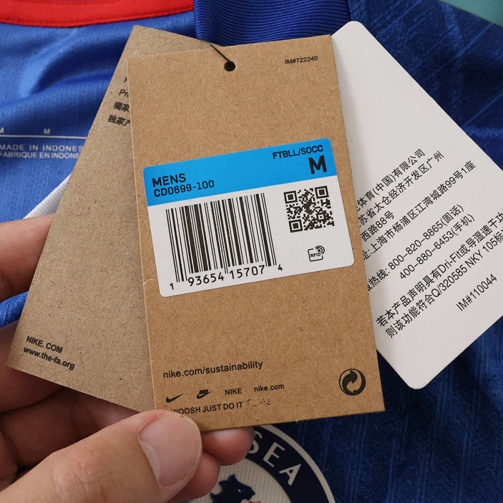 25/26 season Chelsea F.C. home Player version