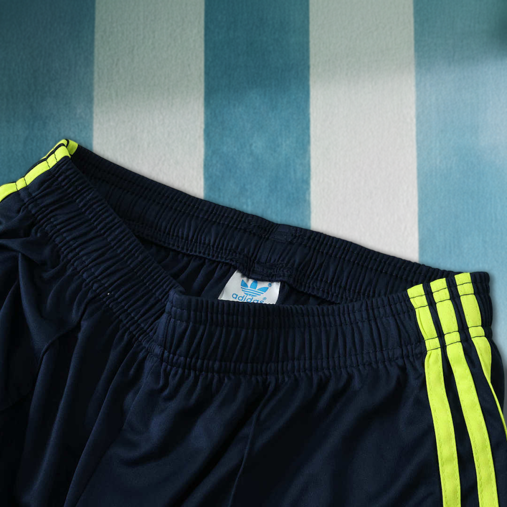 2026 FIFA World Cup Colombia away shorts