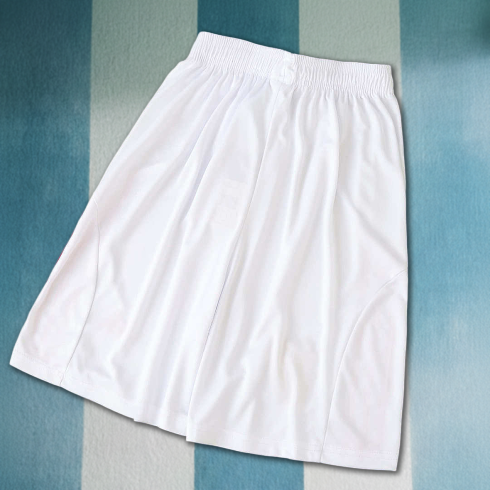 25/26 season Sport Lisboa home shorts