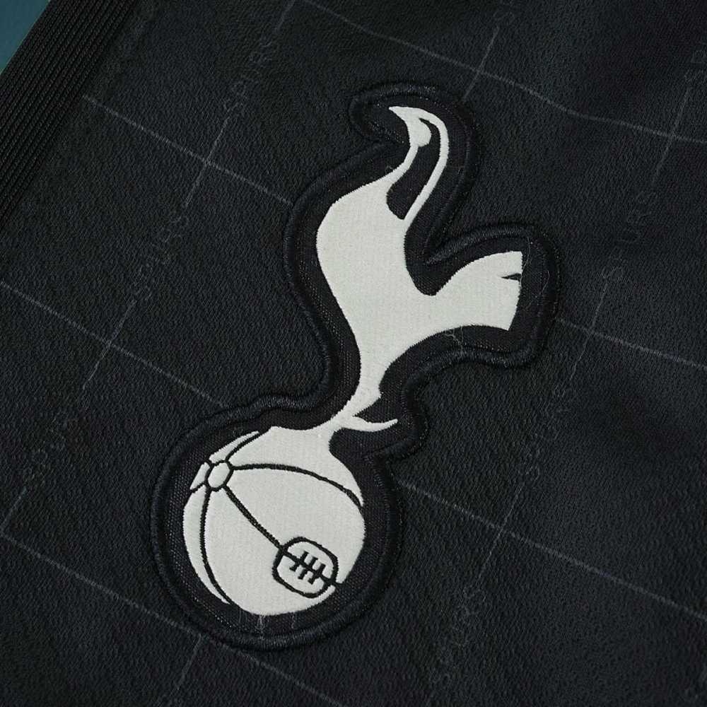 25/26 season Tottenham Hotspur F.C. away shorts
