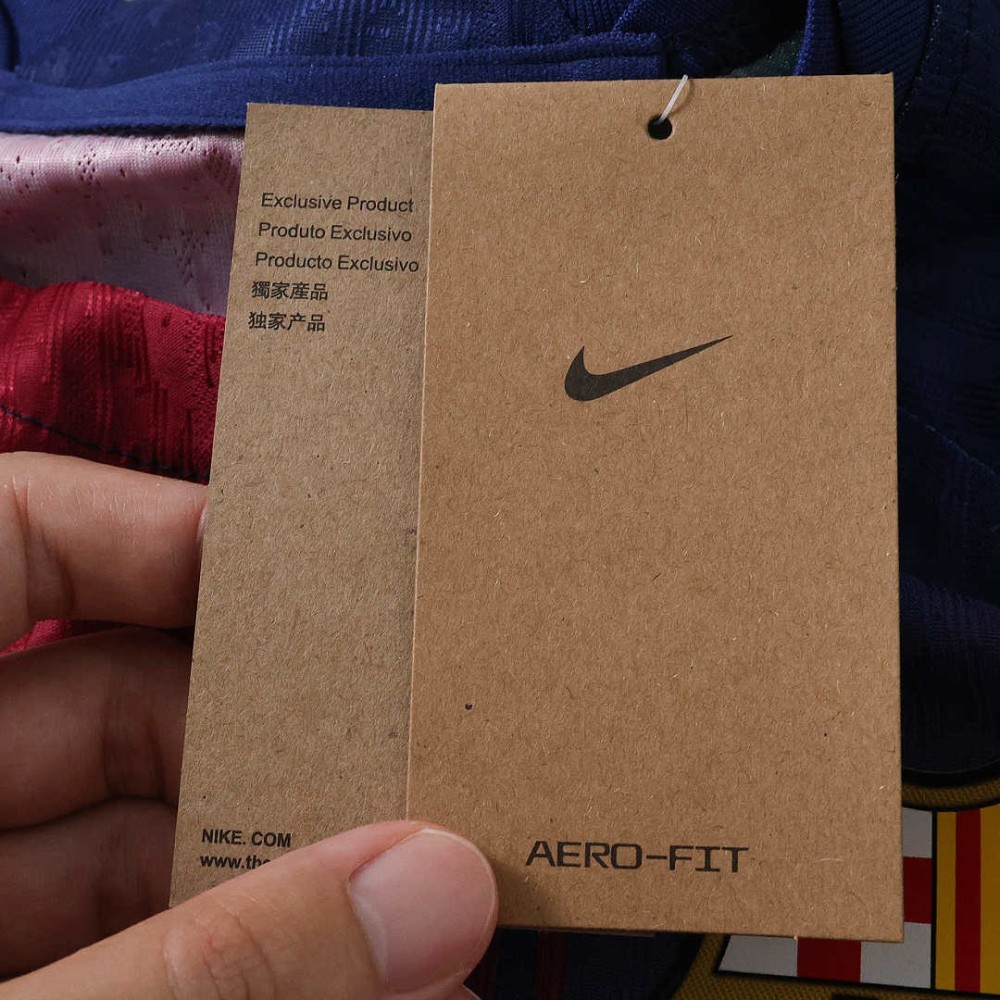 25/26 season FC Barcelona home Olivia Rodrigo Player version