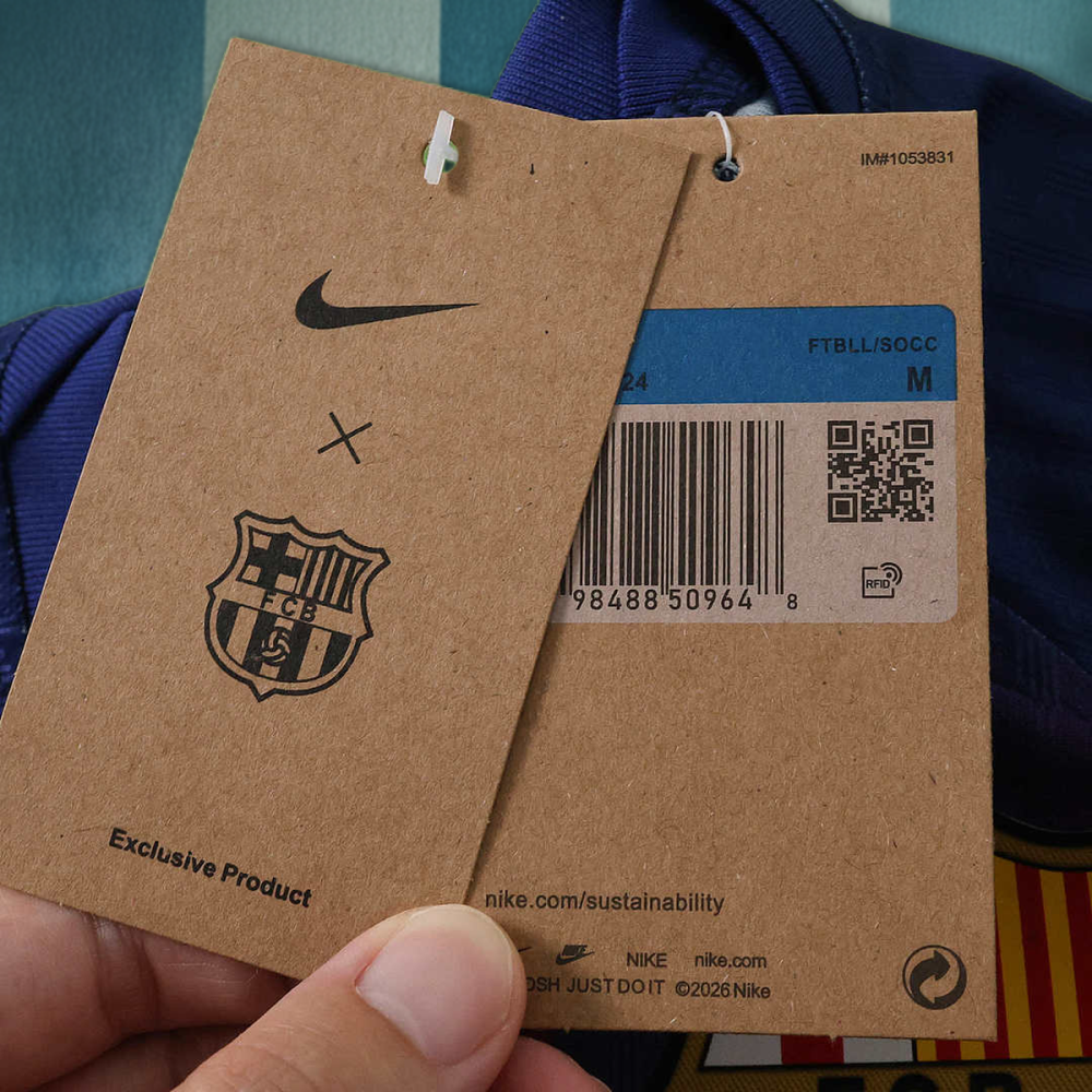 25/26 season FC Barcelona home Olivia Rodrigo Player version