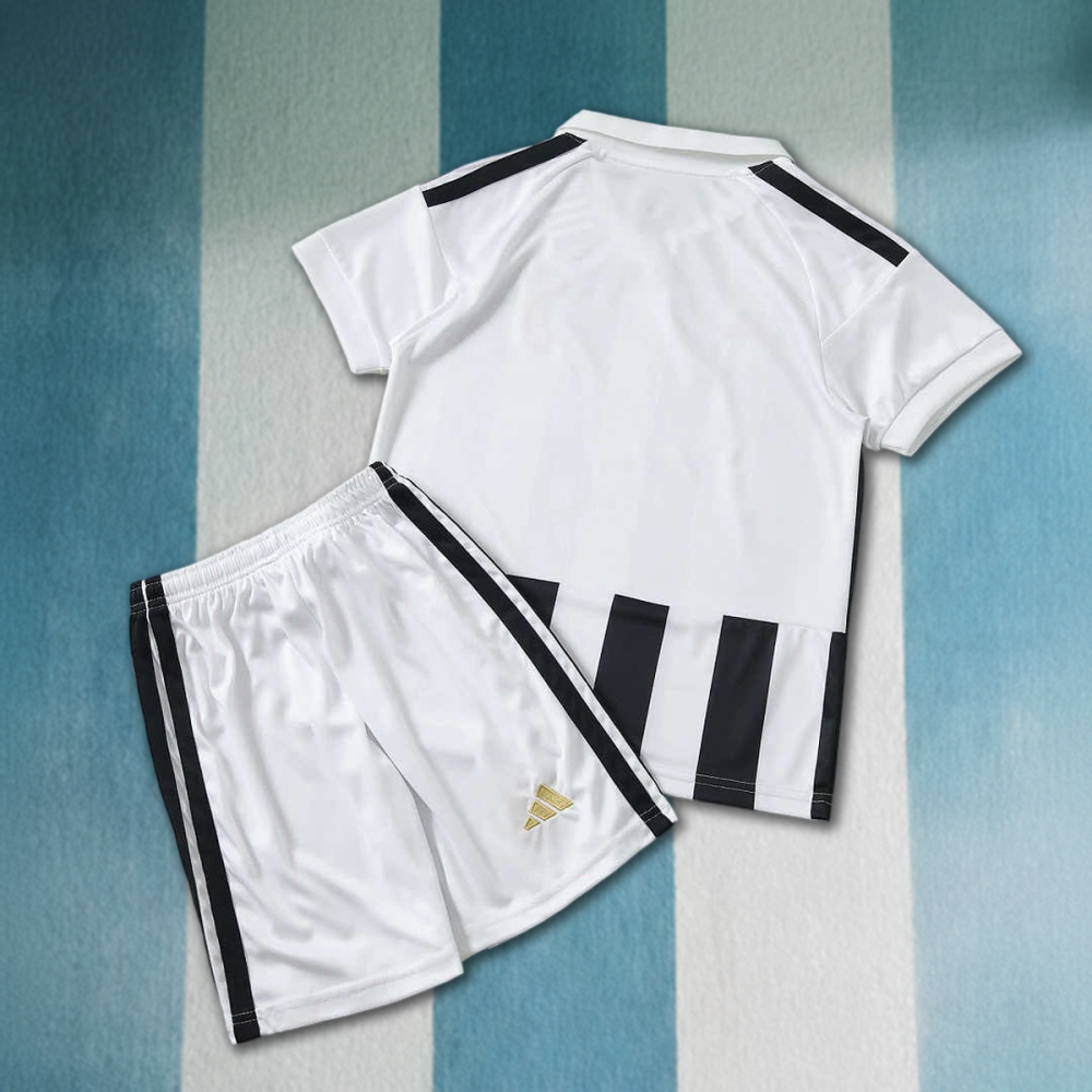 26/27 Season Juventus F.C. Home kids kit