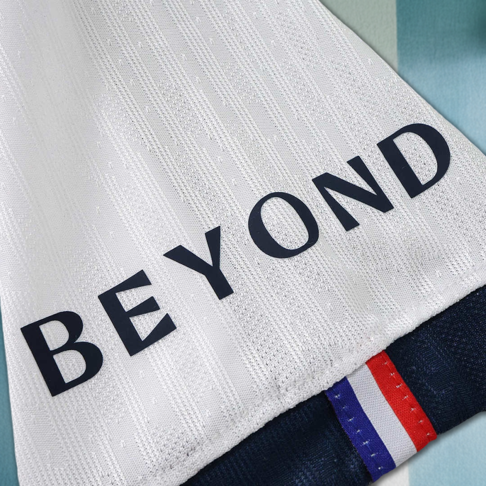 26/27 season Paris Saint-Germain F.C. away Player version