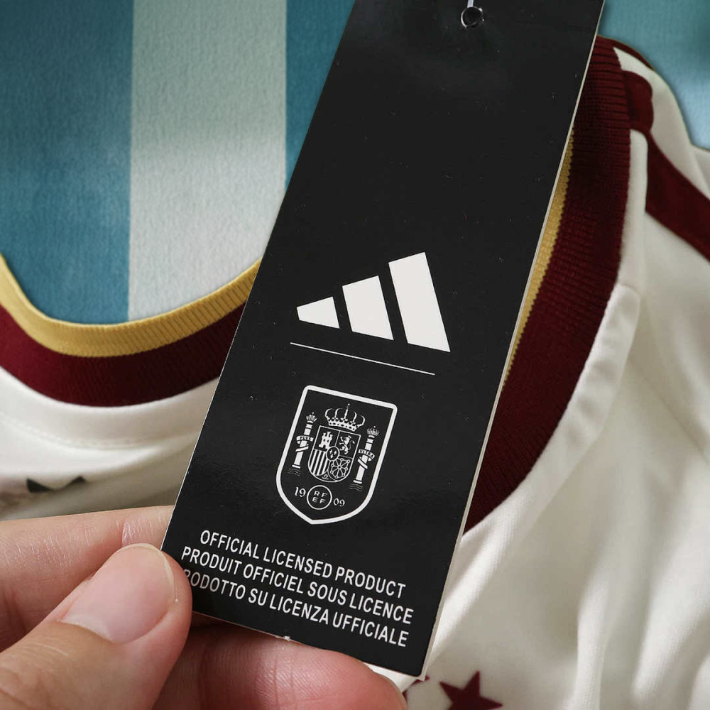 2026 FIFA World Cup Spain away Cropped Jersey two star