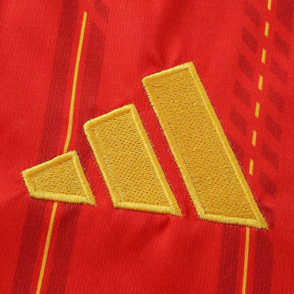 2026 FIFA World Cup Spain home champion Long sleeves Fan version  two  star