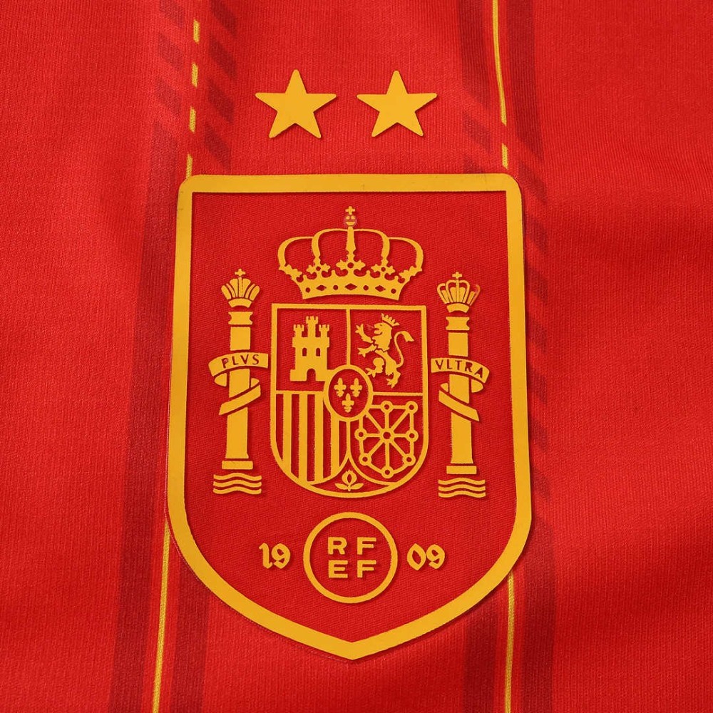 2026 FIFA World Cup Spain home champion Long sleeves Fan version  two  star
