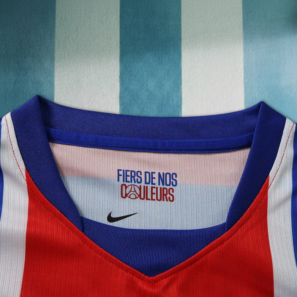 26/27 season Paris Saint-Germain F.C. home Cropped Jersey