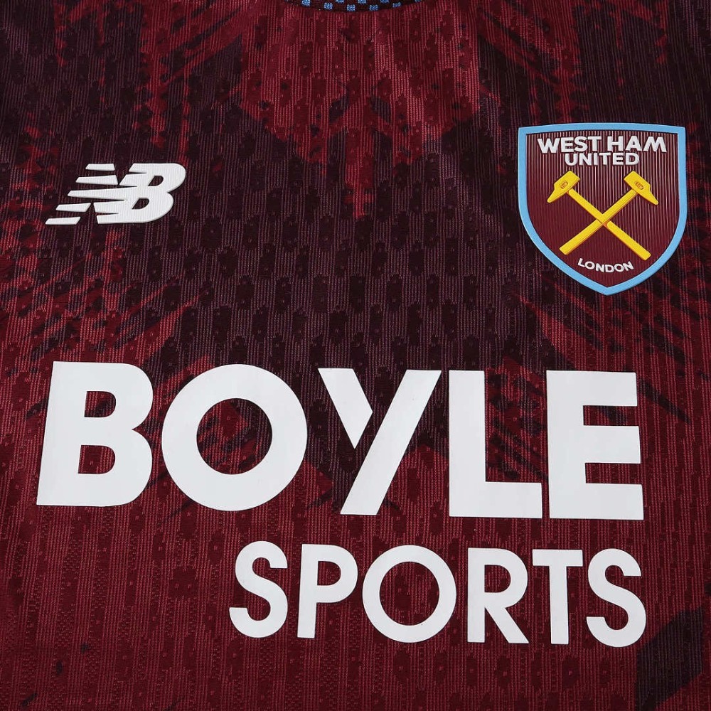 26/27 season West Ham United F.C. home Player version