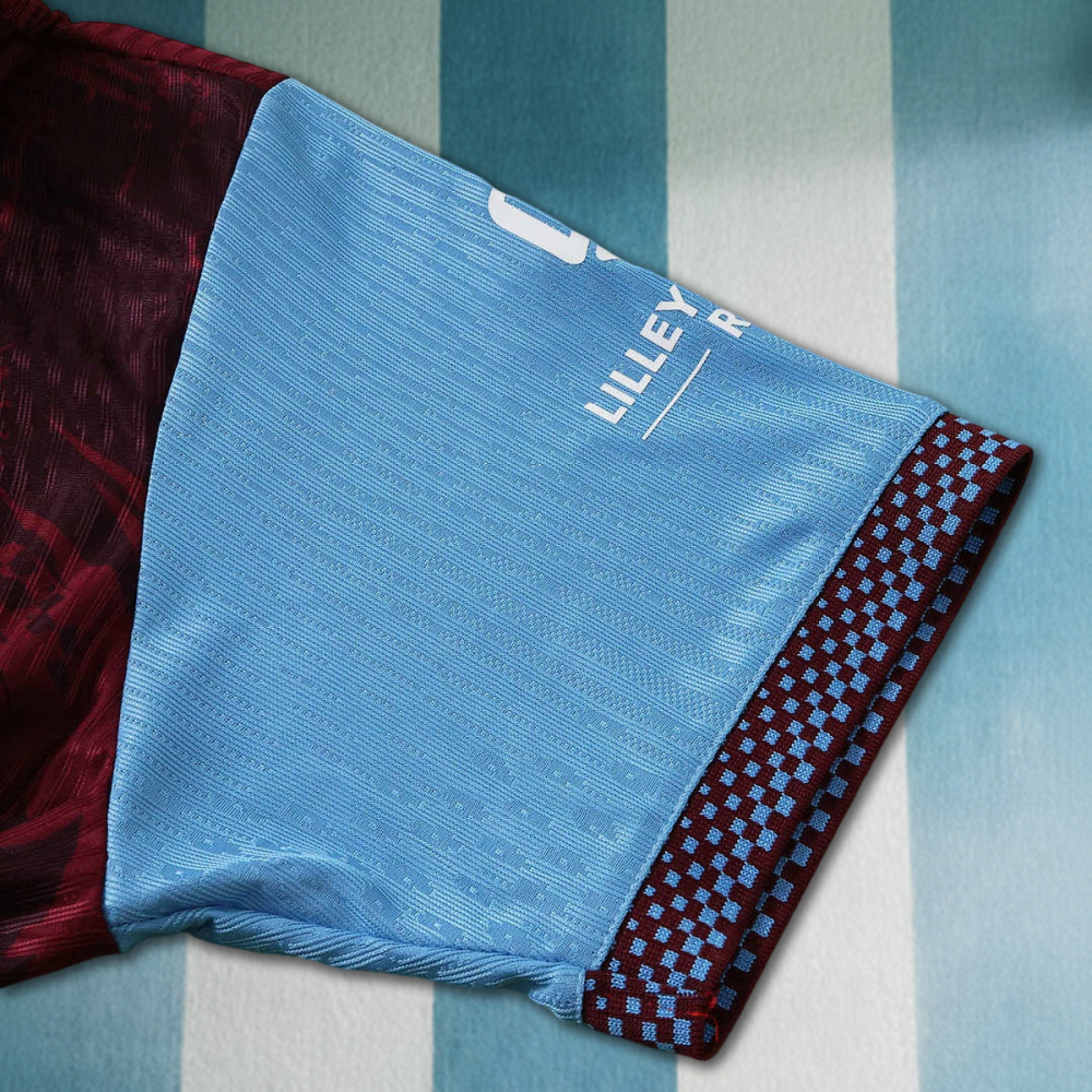 26/27 season West Ham United F.C. home Player version