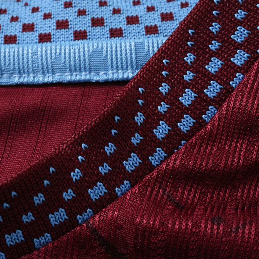26/27 season West Ham United F.C. home Player version