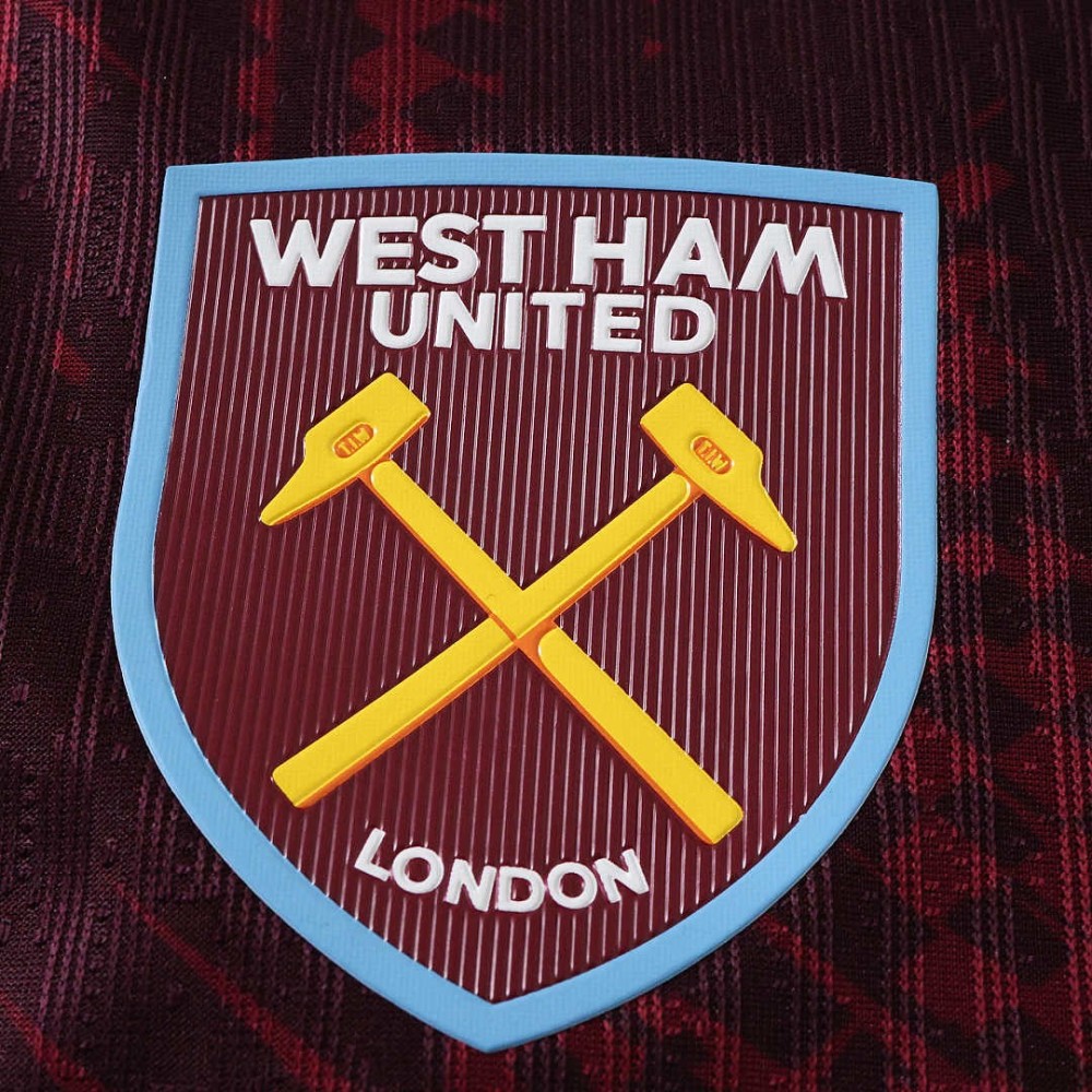 26/27 season West Ham United F.C. home Player version