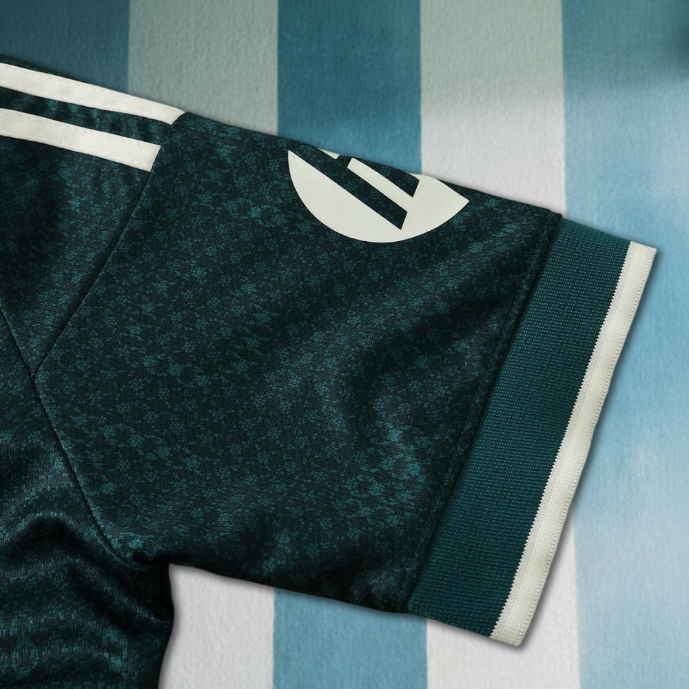 26/27 season Real Madrid CF away Cropped Jersey