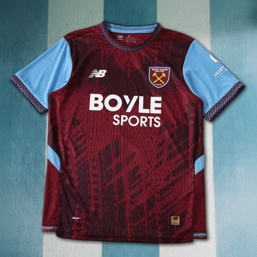 26/27 season West Ham United F.C. home Player version