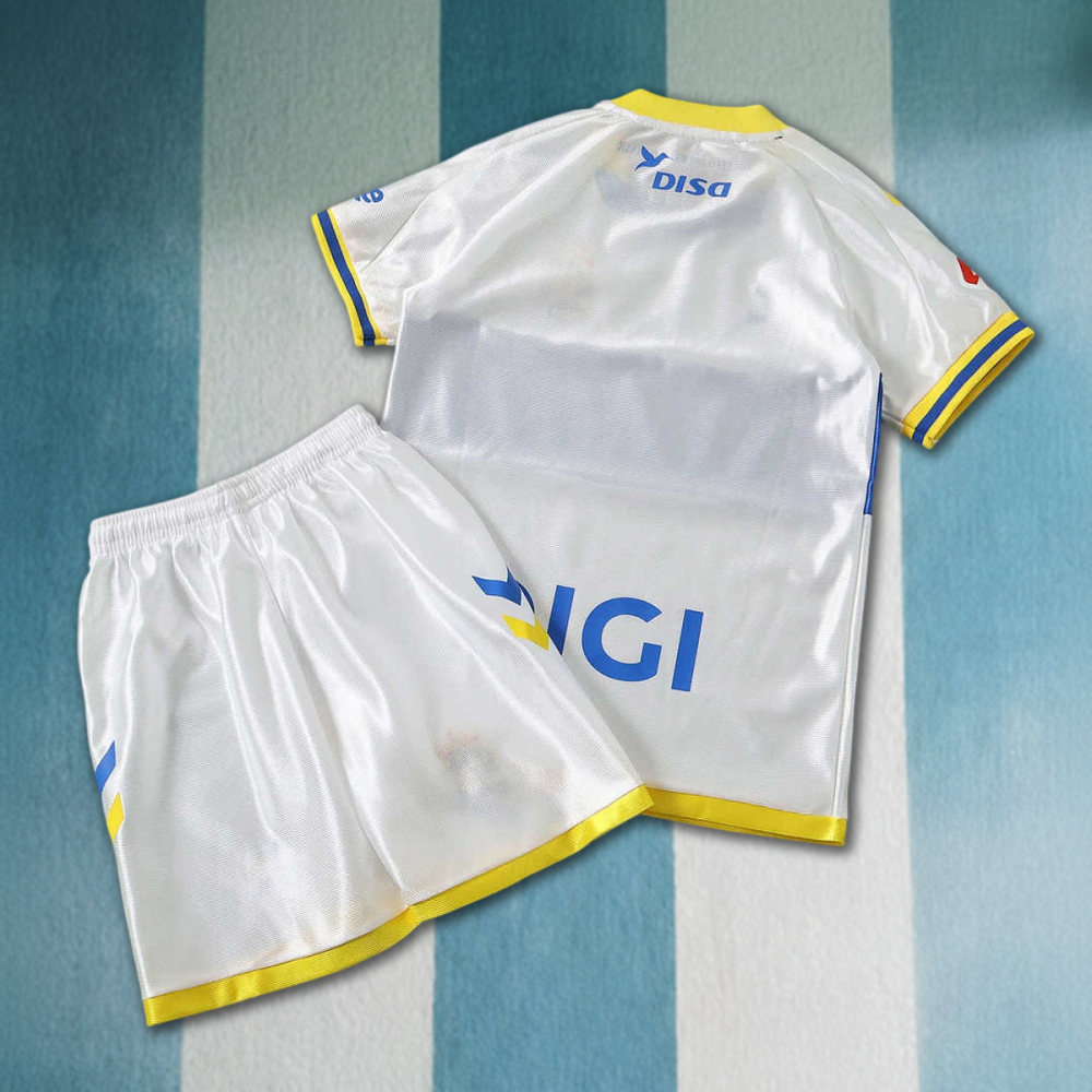 26/27 season UD Las Palmas third Kids kit