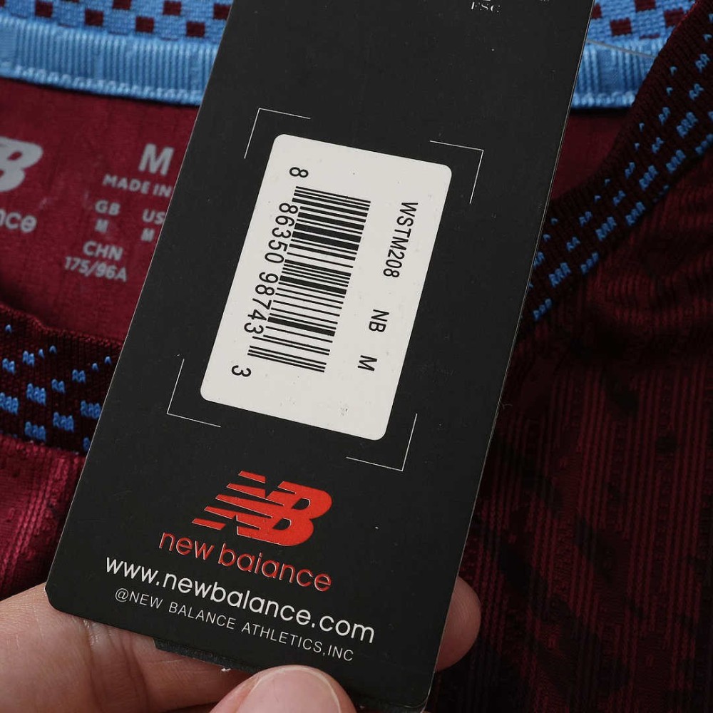 26/27 season West Ham United F.C. home Player version