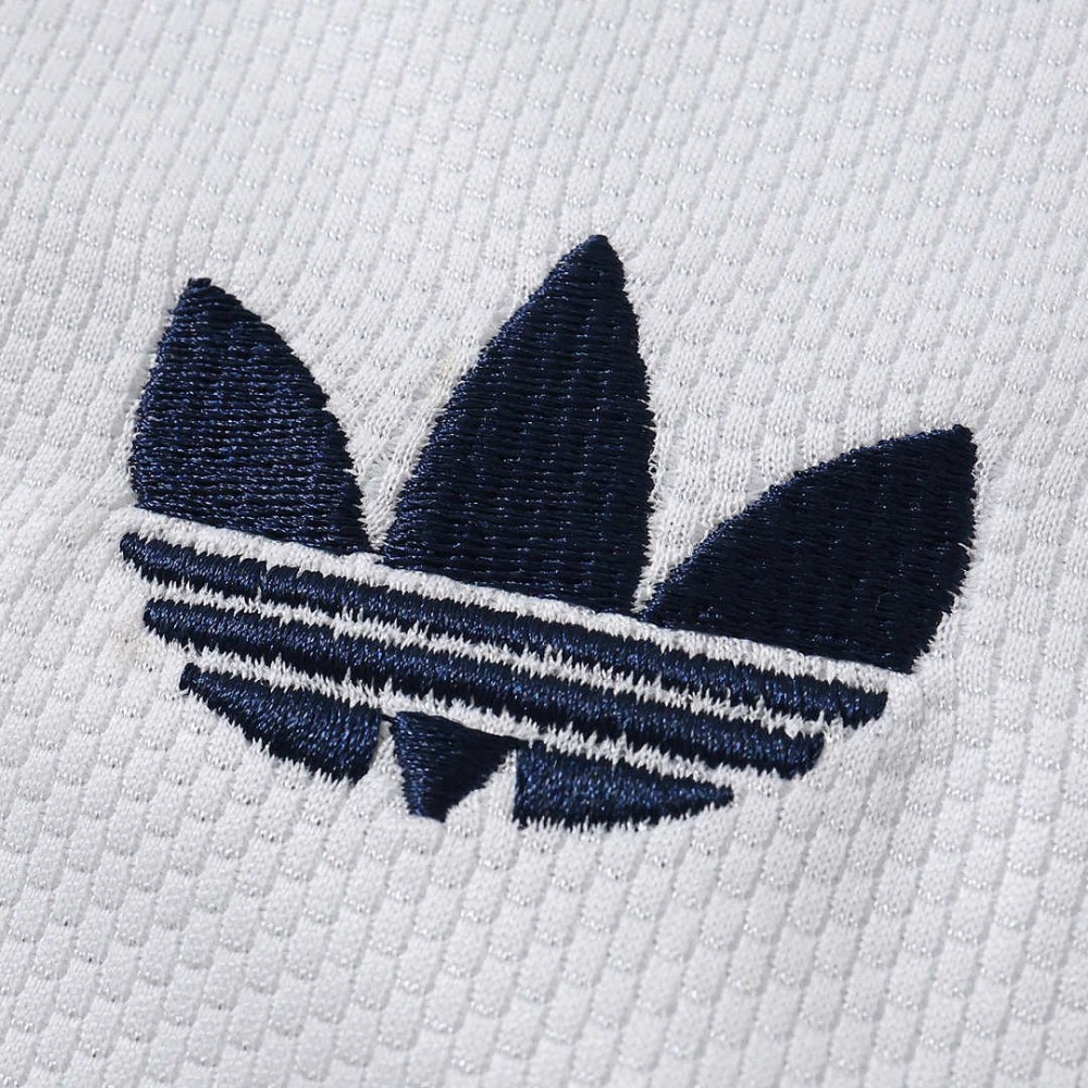 26/27 season Fußball-Club Bayern München away Kids kit
