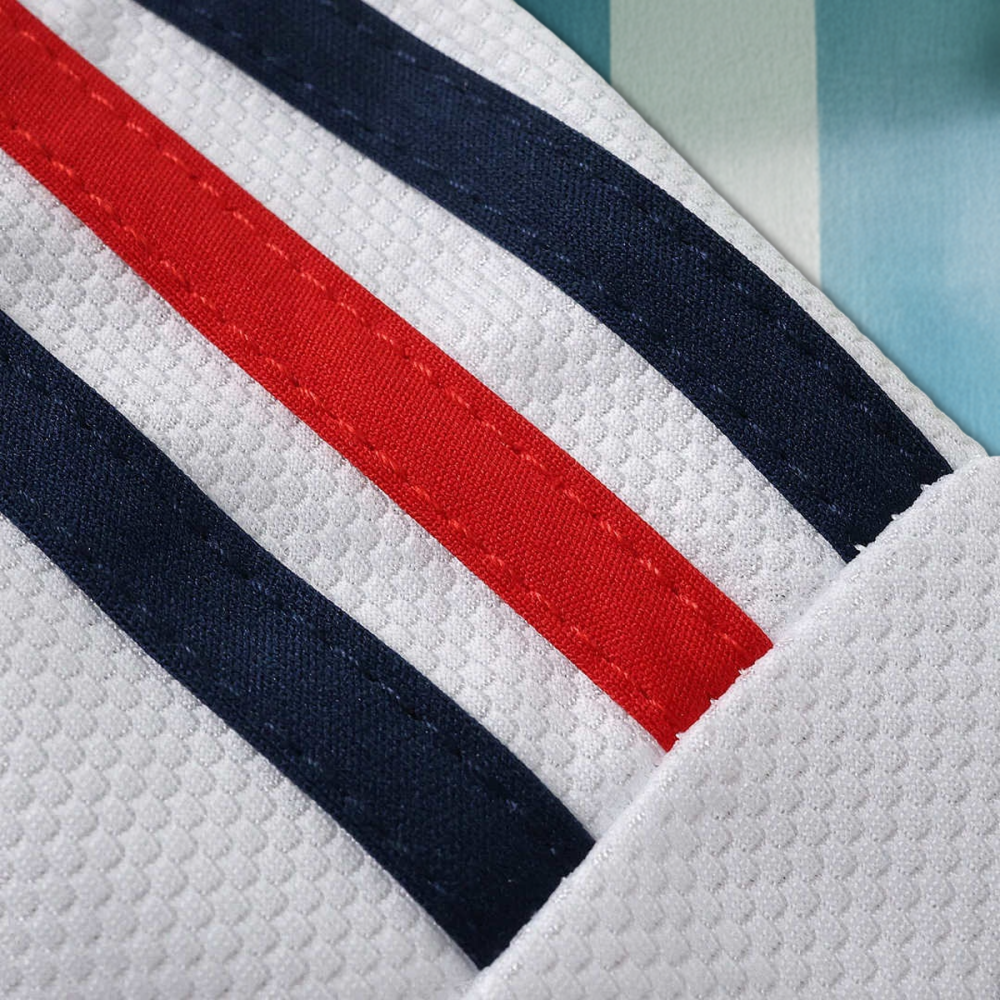 26/27 season Fußball-Club Bayern München away Kids kit