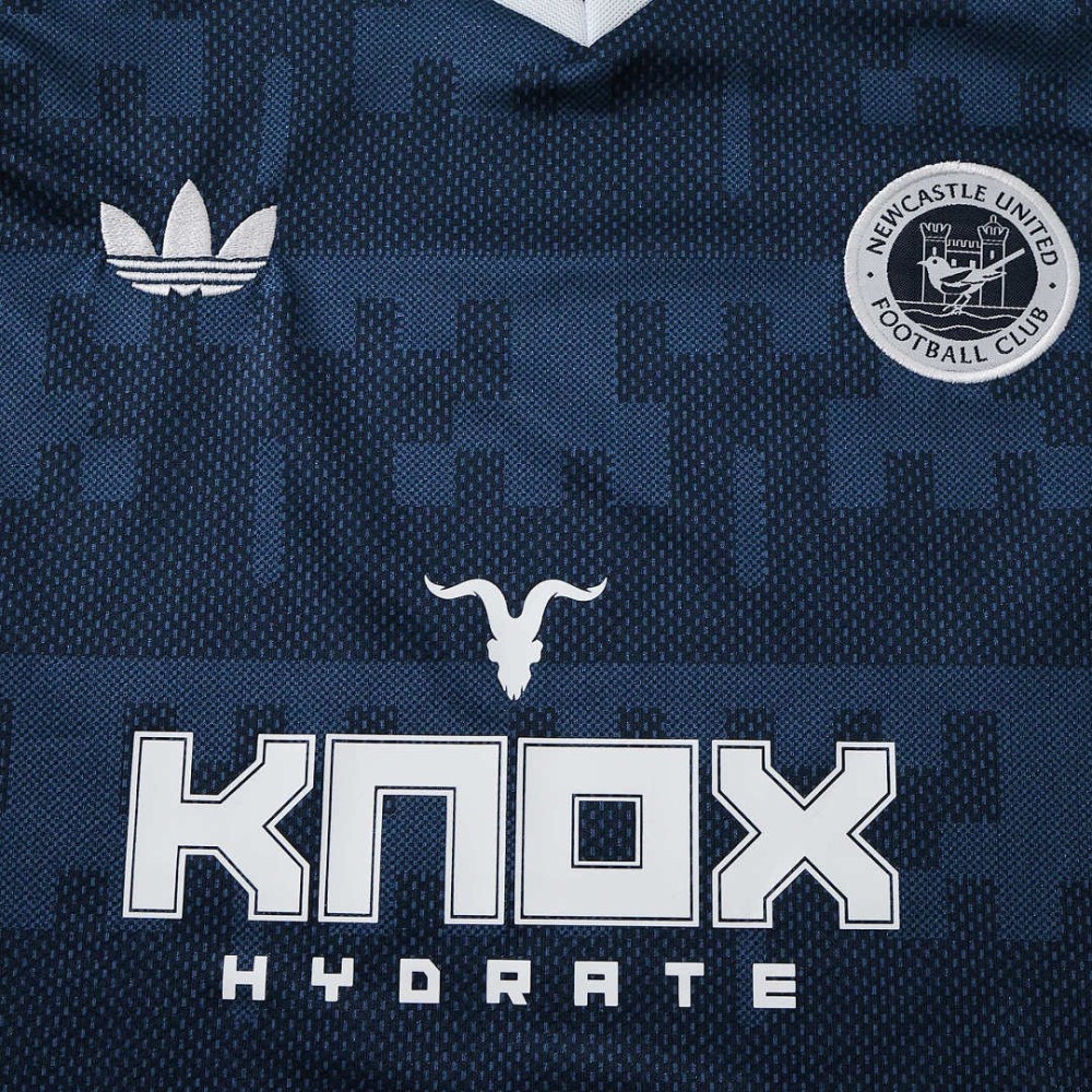 26/27 season Newcastle United F.C. Away Kids kit