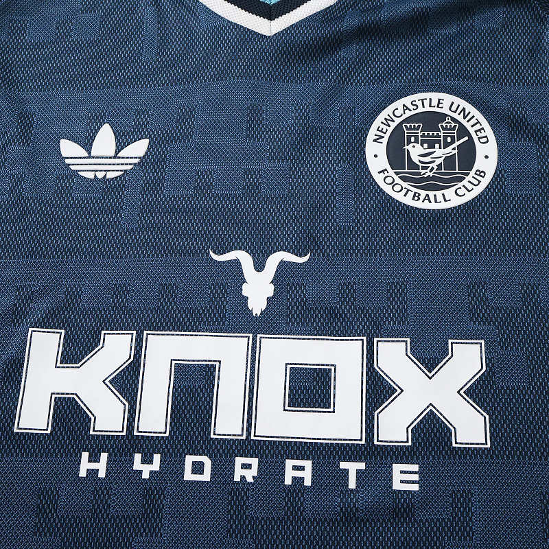 2627 season Newcastle United F.C. away Player version