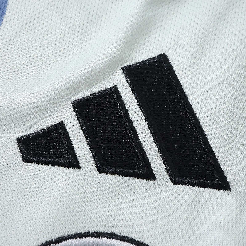 2627 season Eintracht Frankfurt third Fan version