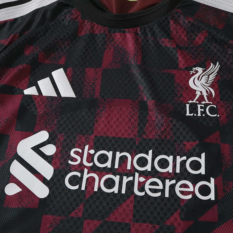 2627 season Liverpool F.C. third Player version