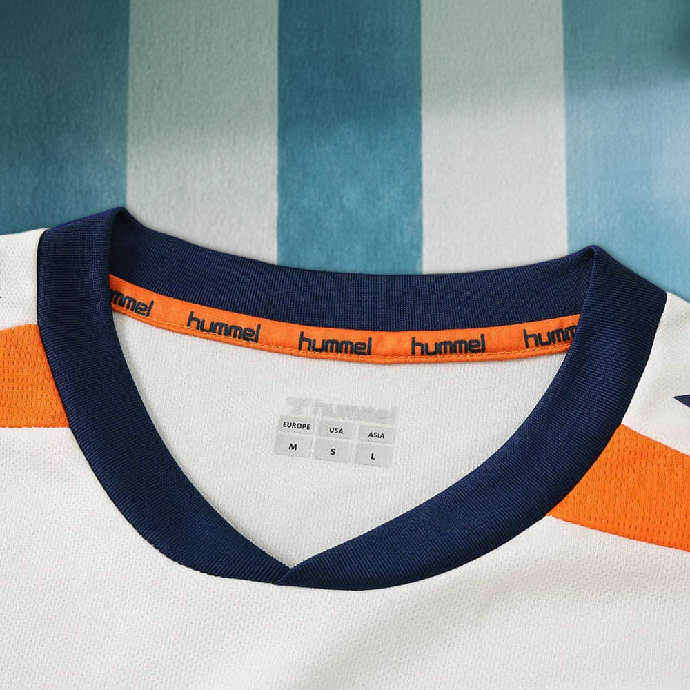 2627 season Coventry City F.C. away Fan version