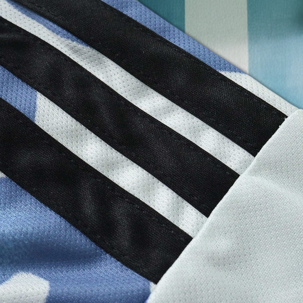 2627 season Eintracht Frankfurt third Fan version