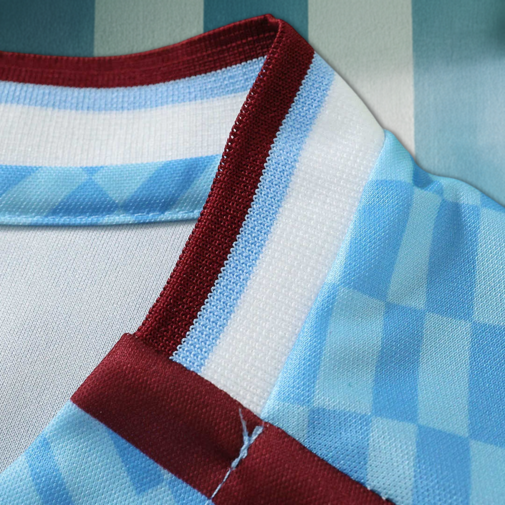 2627 season Trabzonspor away Fan version