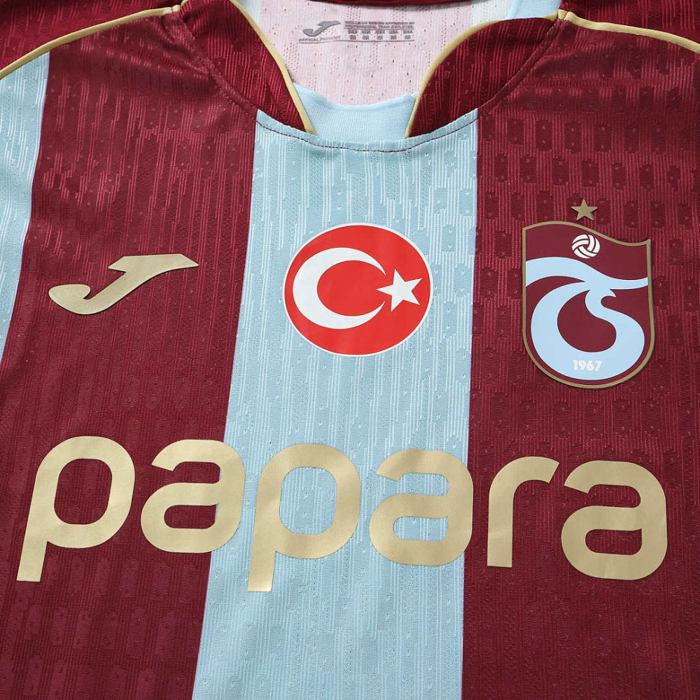 2627 season Trabzonspor home Player version