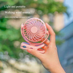 Madefan Mini-Clipventilator: 360°-Drehung, 4 Geschwindigkeitsstufen & 1500-mAh-Akku