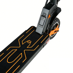 Trottinette électrique Greennovo ESC-T001 : nouveau design avec freins avant et arrière, vitesse élevée de 40 km/h, pneus tout-terrain de 10 pouces.