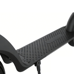 Электросамокат Greennovo ESC-X8 с рамой из авиационного алюминиевого сплава, передними и задними тормозами, большим запасом хода и высокой скоростью 32 км/ч. Подходит для поездок на работу.