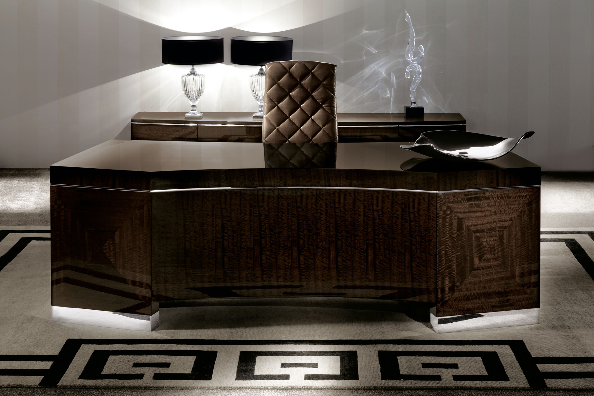 Vogue desk办公桌
