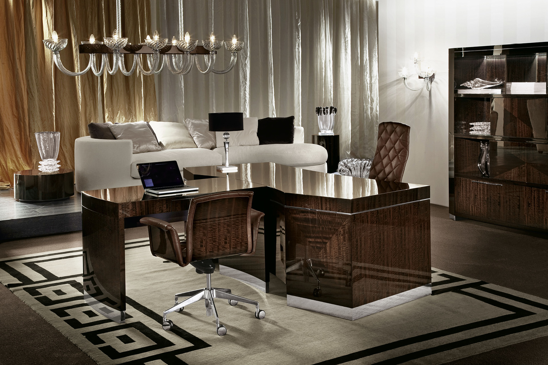 Vogue desk办公桌