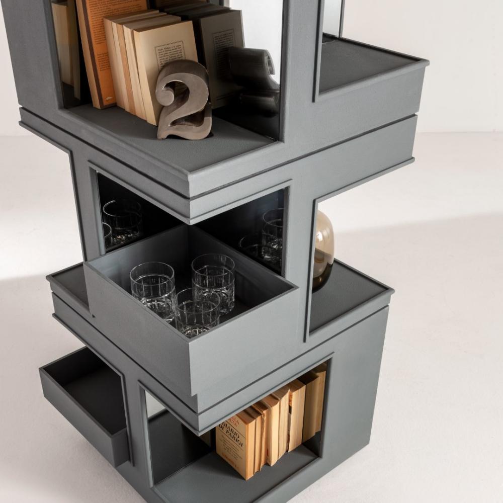 Vertical Garden柜子