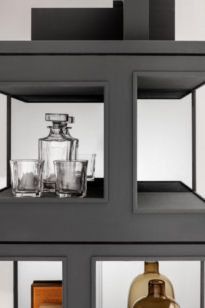 Vertical Garden柜子